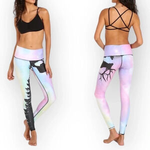 Teeki Northern Lights Pastel Skies Pine &  Reindeer Graphic Yoga Leggings M